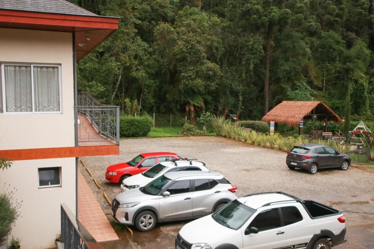Inn Recanto Feliz Campos do Jordão