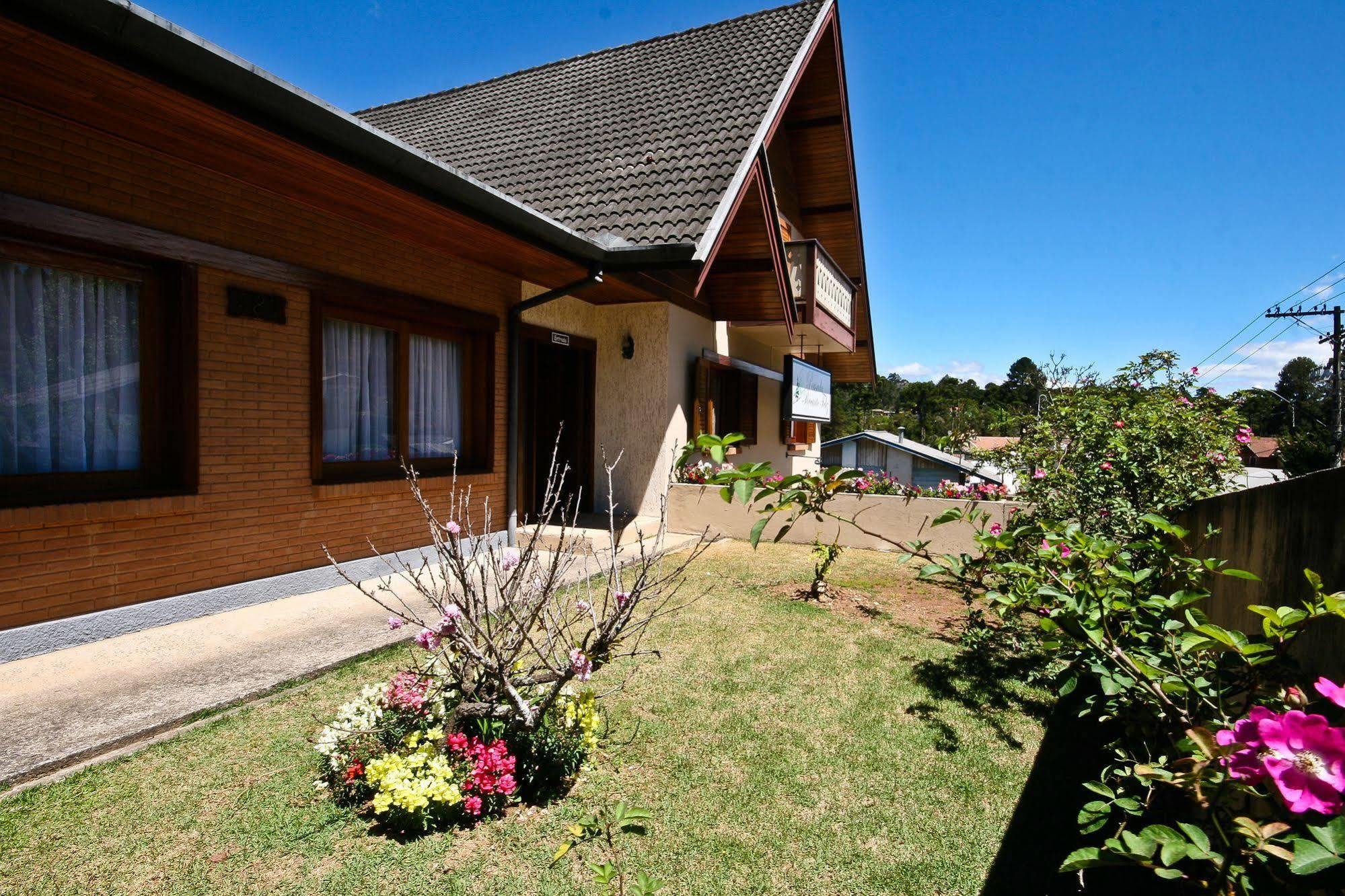 Recanto Feliz Campos do Jordão